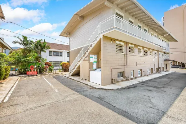 $2,900 | 1508 Kewalo Street, Unit 101B, Honolulu, HI 96822