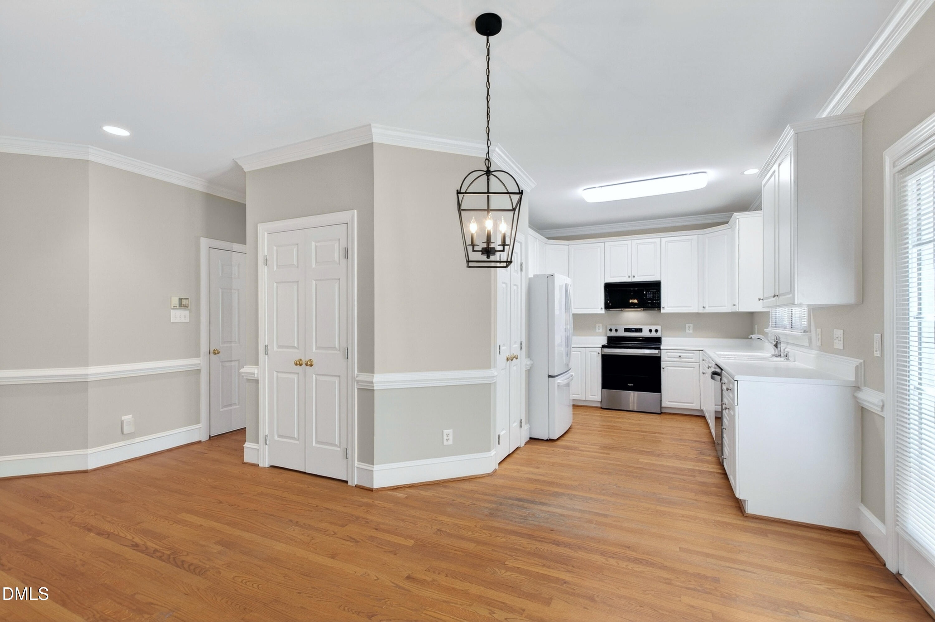 913 Tanworth Drive Raleigh, NC 27615 - Photo 17 of 69