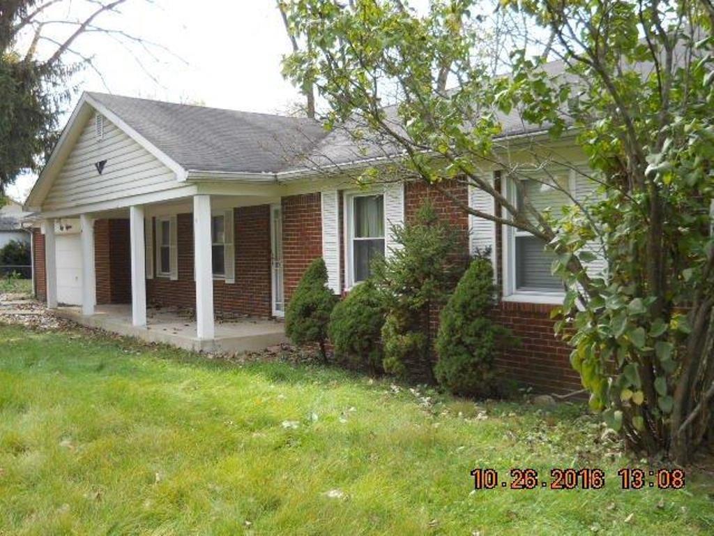 5018 Guion Road Indianapolis, IN 46254 - Photo 3 of 14 Gallery Image 3