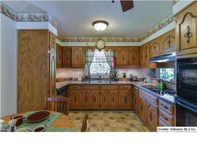624 Sanders Road Birmingham, AL 35226 - Photo 13 of 31