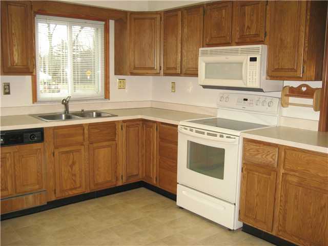 381 McCutcheon Road Columbus, OH 43230 - Photo 4 of 16 Gallery Image 4