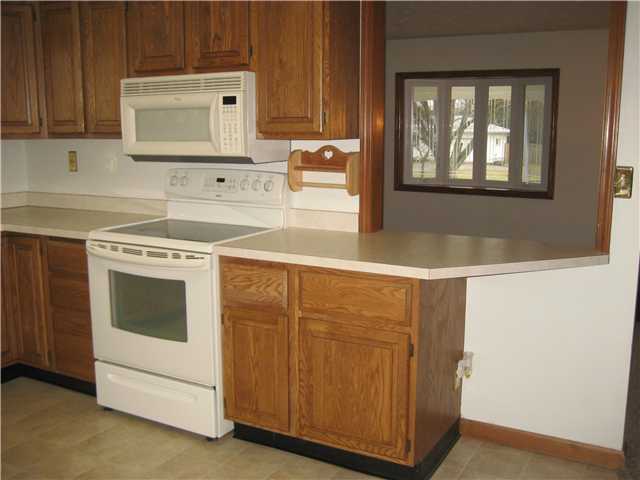 381 McCutcheon Road Columbus, OH 43230 - Photo 5 of 16 Gallery Image 5