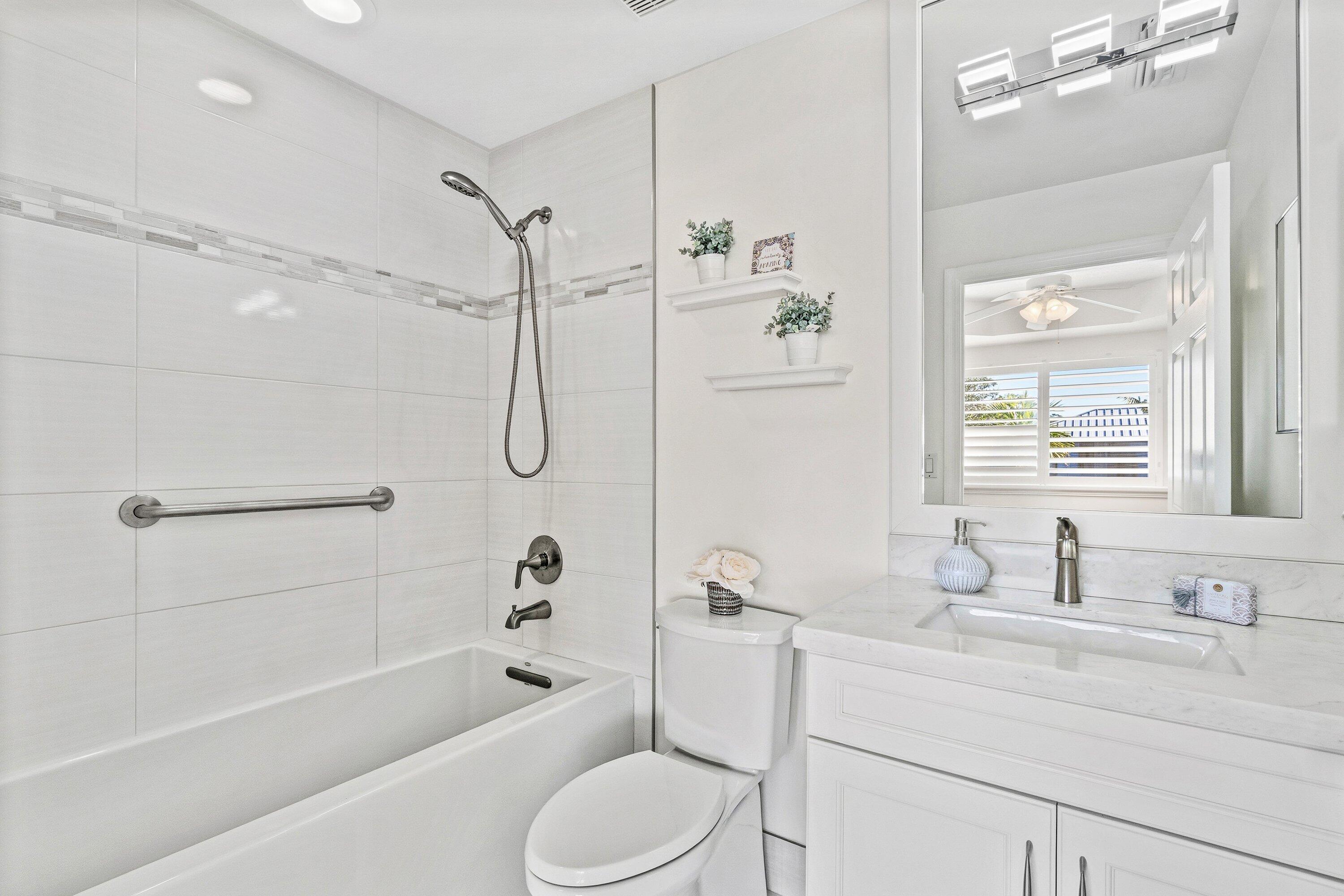 139 Coconut Key Lane Delray Beach, FL 33484 - Photo 27 of 42 027-139CoconutKeyLane-DelrayBeach-FL-334