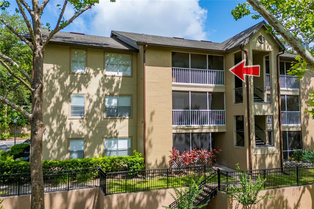 627 Dory Lane, Unit 304 Altamonte Springs, FL 32714 - Photo 8 of 28 a front view of small house with a yard