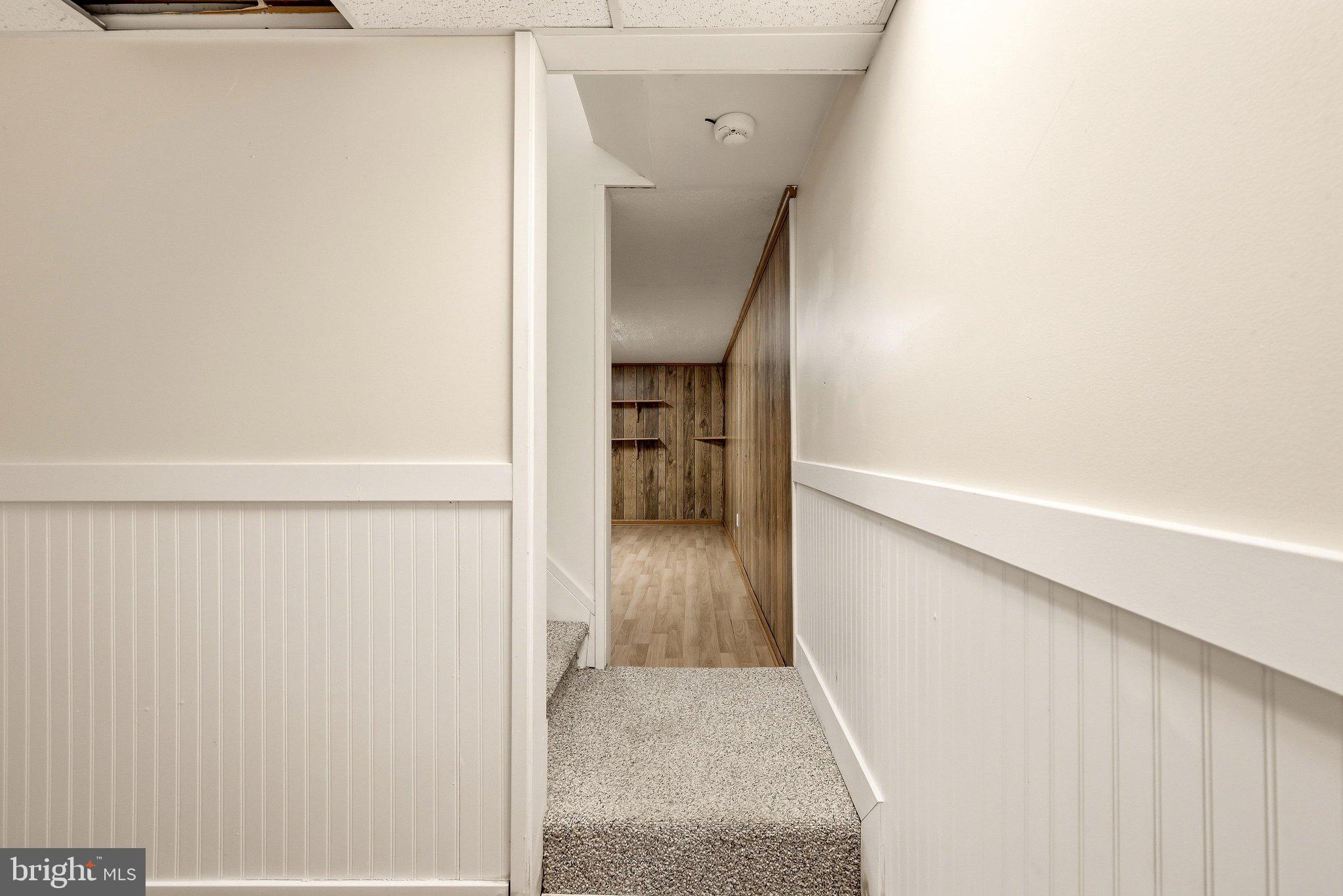 16916 Powell Road Sharpsburg, MD 21782 - Photo 28 of 53 Hallway