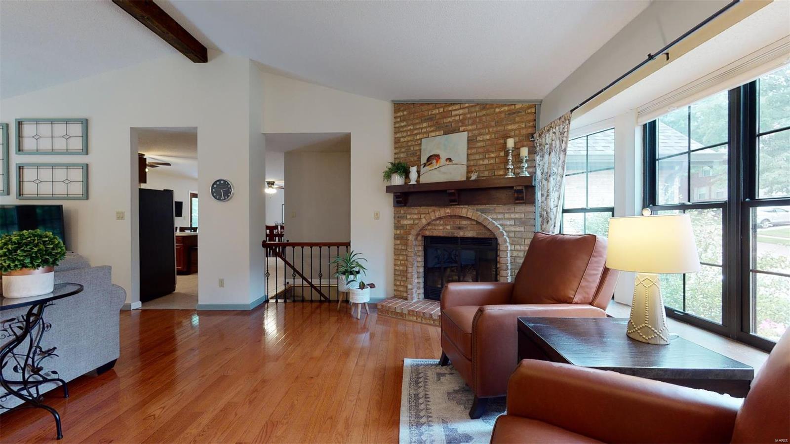 7047 Chalkstone Road St. Louis, MO 63129 - Photo 5 of 44 Gallery Image 5