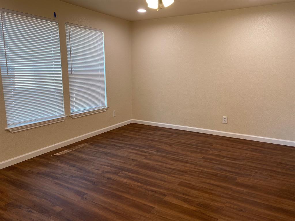 309 Hobson Street Weatherford, TX 76086 - Photo 7 of 14