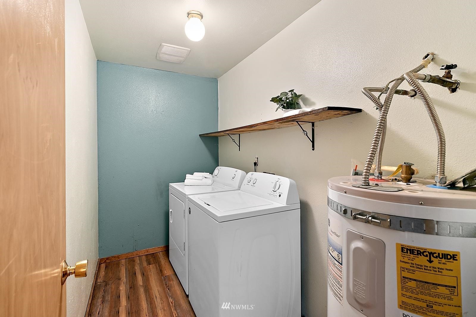 110 Northeast Dogwood Road Belfair, WA 98528 - Photo 11 of 29 Gallery Image 11
