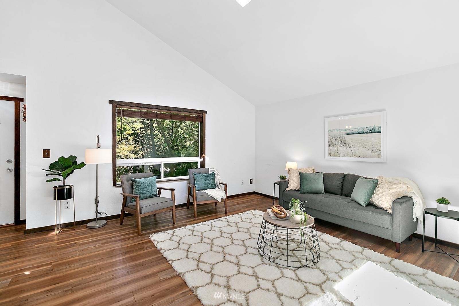 110 Northeast Dogwood Road Belfair, WA 98528 - Photo 4 of 29 Gallery Image 4