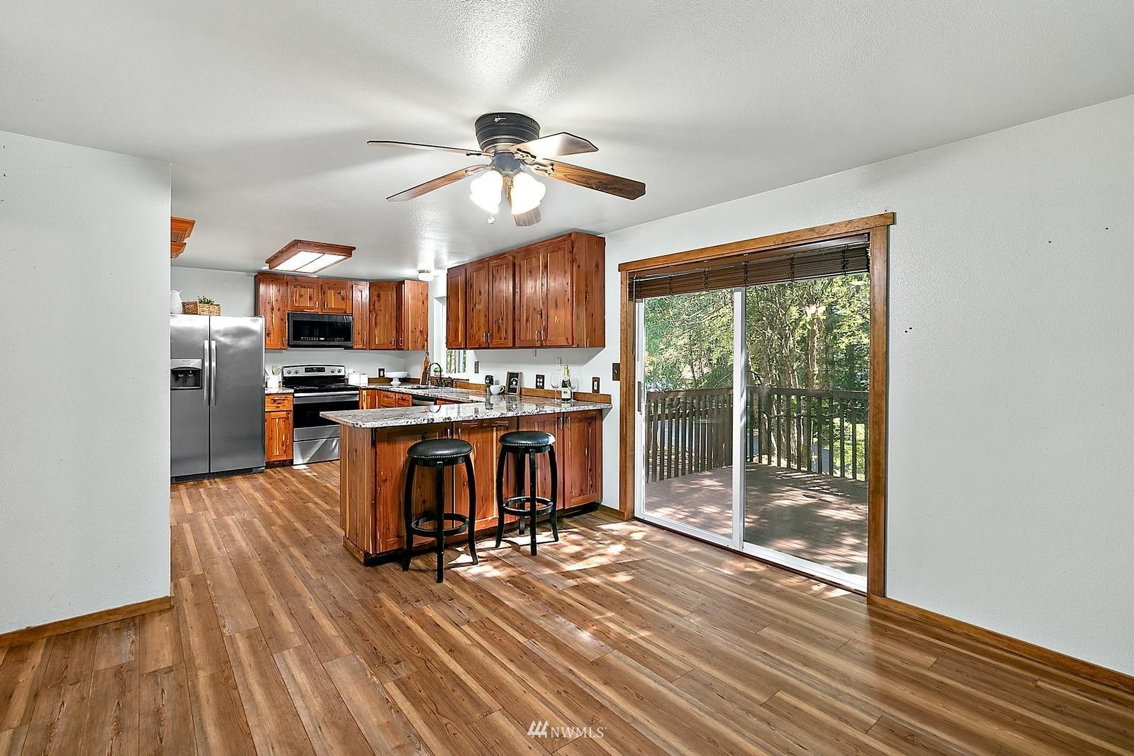 110 Northeast Dogwood Road Belfair, WA 98528 - Photo 8 of 29 Gallery Image 8