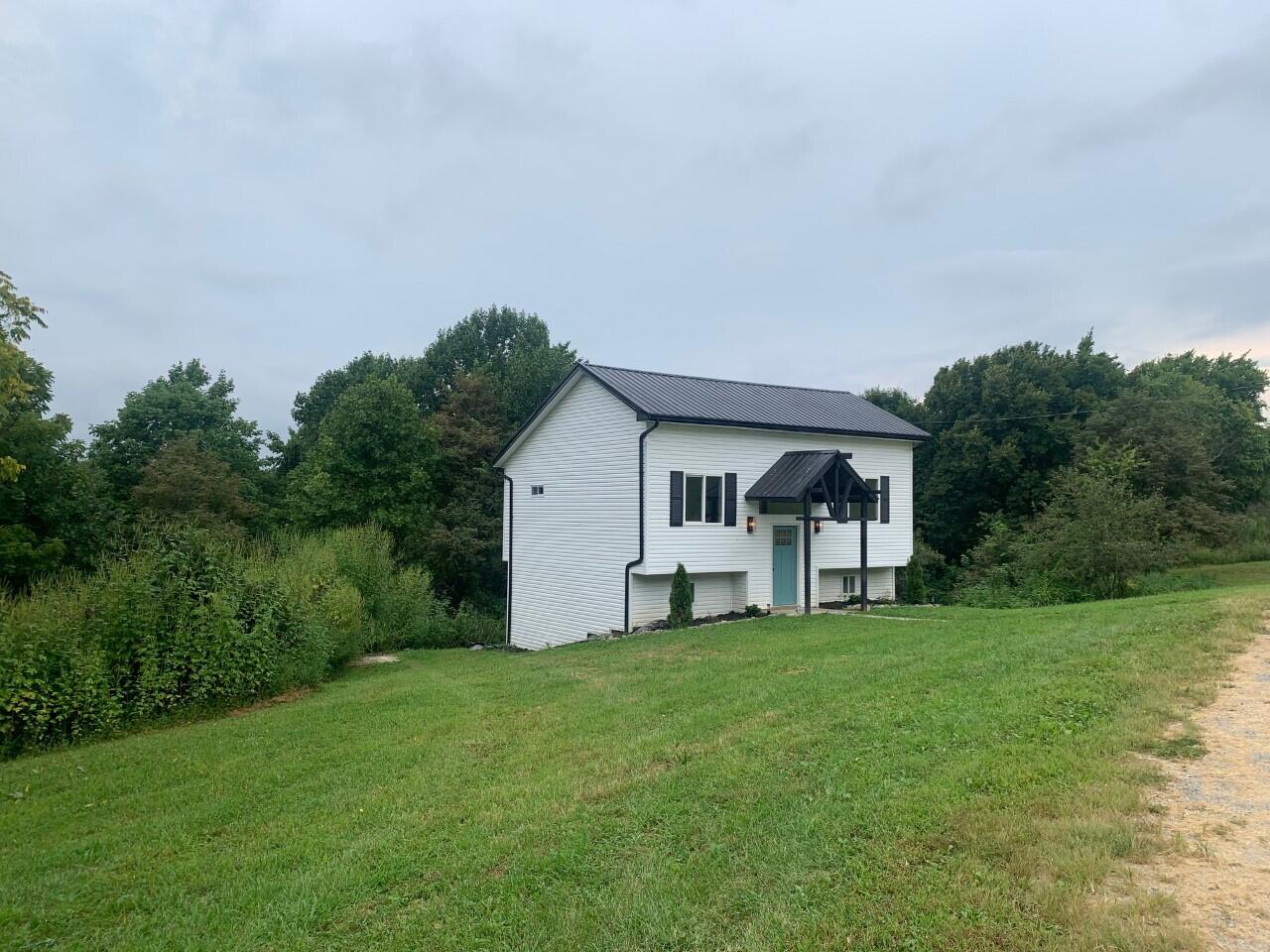 761 Leavell Ridge Road Lancaster, KY 40444 - Photo 6 of 30 other side