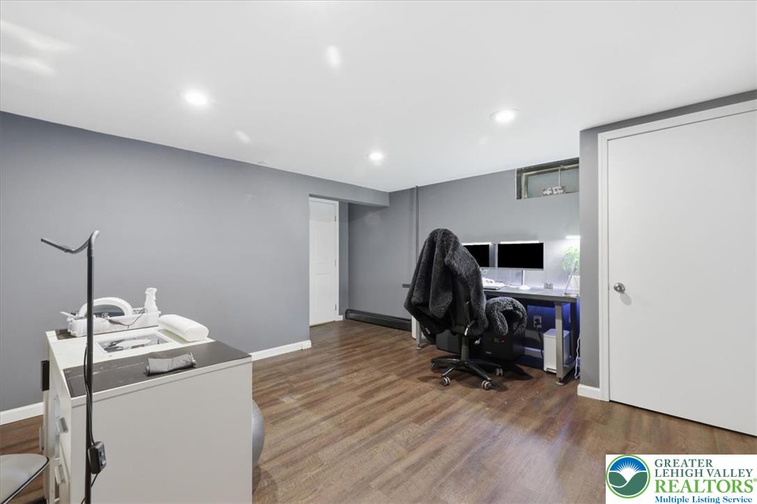 520 Highland Hill Road Jim Thorpe, PA 18235 - Photo 43 of 83 An adaptable flex space with recessed lighting and warm wood flooring offers versatility.