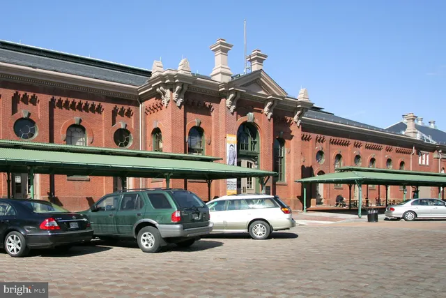 $599,900 | 1391 Pennsylvania Ave. Southeast, Unit 403, Washington, DC 20003