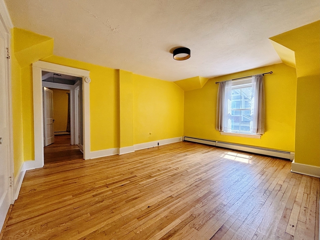 19 Maple Street, Unit 2 Uxbridge, MA 01569 - Photo 8 of 15