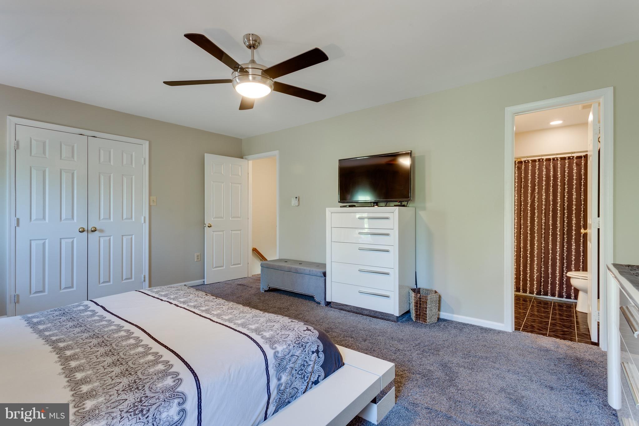 8607 Beech Hollow Lane Springfield, VA 22153 - Photo 14 of 26 Bedroom (Master)