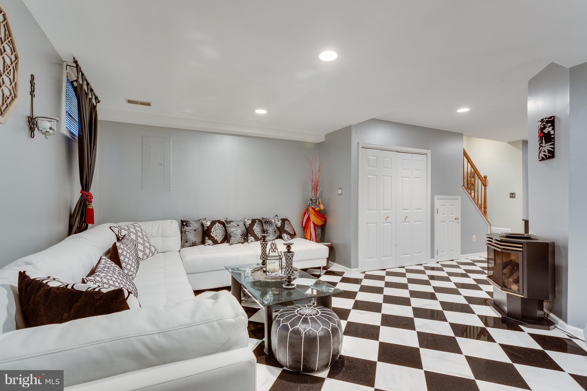 8607 Beech Hollow Lane Springfield, VA 22153 - Photo 19 of 26 Rec Room / Lower level