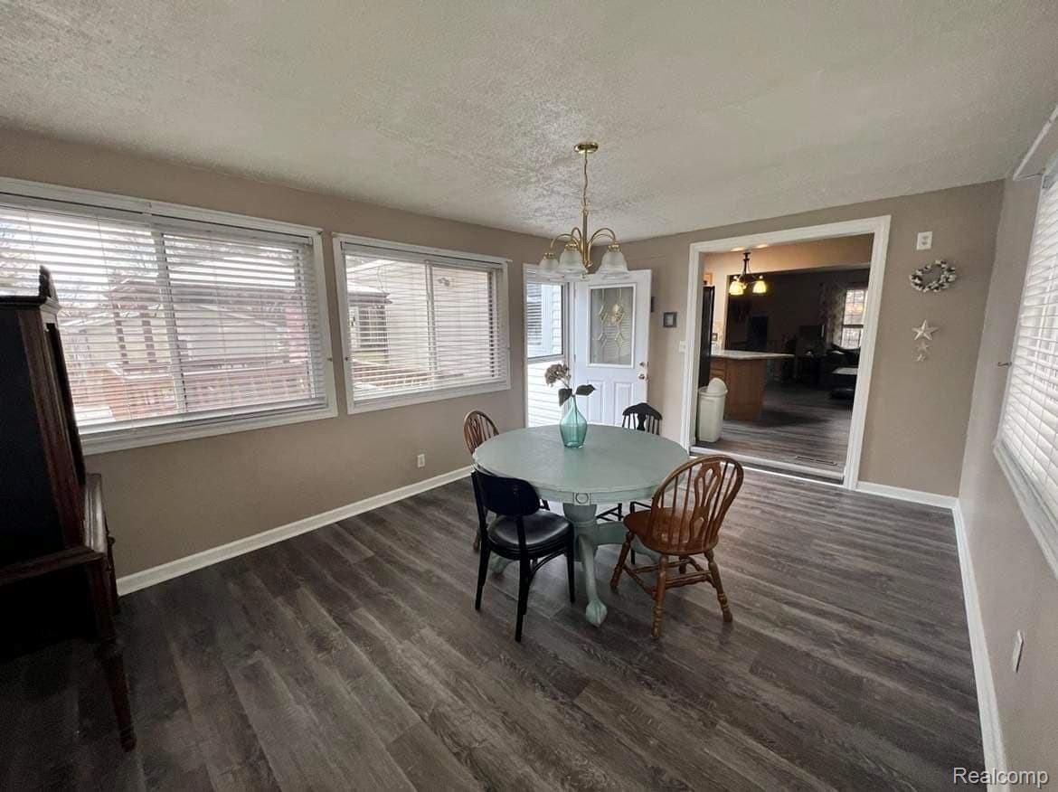 1784 Byron Road Howell, MI 48855 - Photo 22 of 26 278244320_966439264062138_4932267041979878592_n.jpg