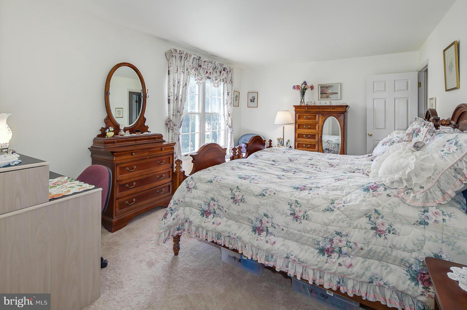 13912 Riding Loop Drive North Potomac, MD 20878 - Photo 17 of 30 Bedroom (Master)