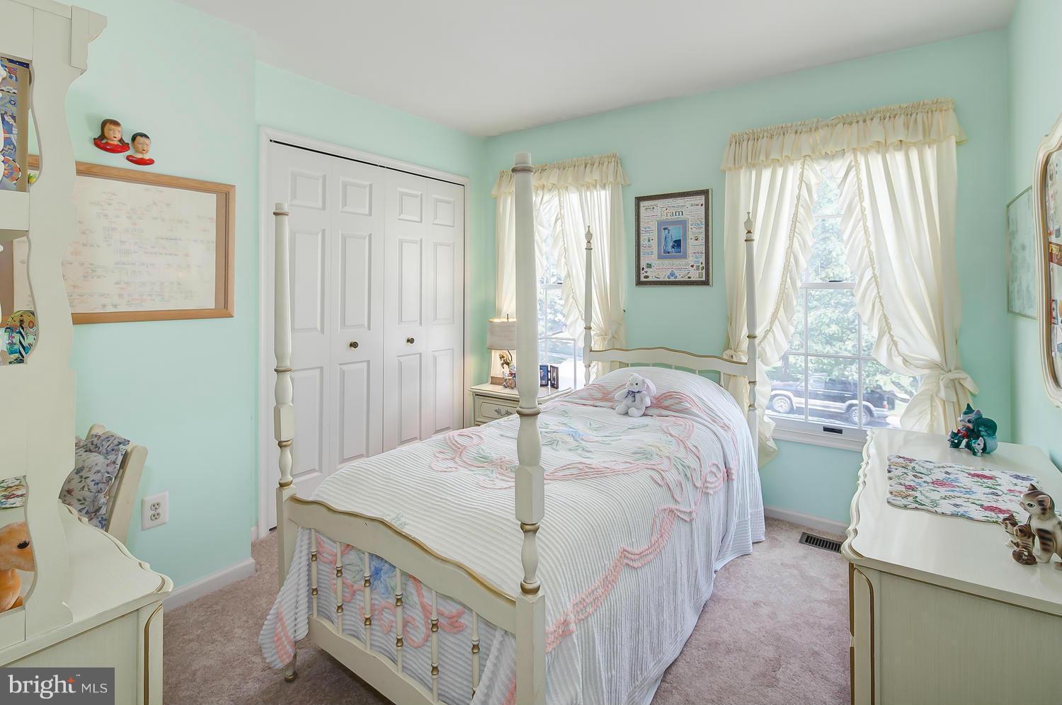 13912 Riding Loop Drive North Potomac, MD 20878 - Photo 20 of 30 Bedroom