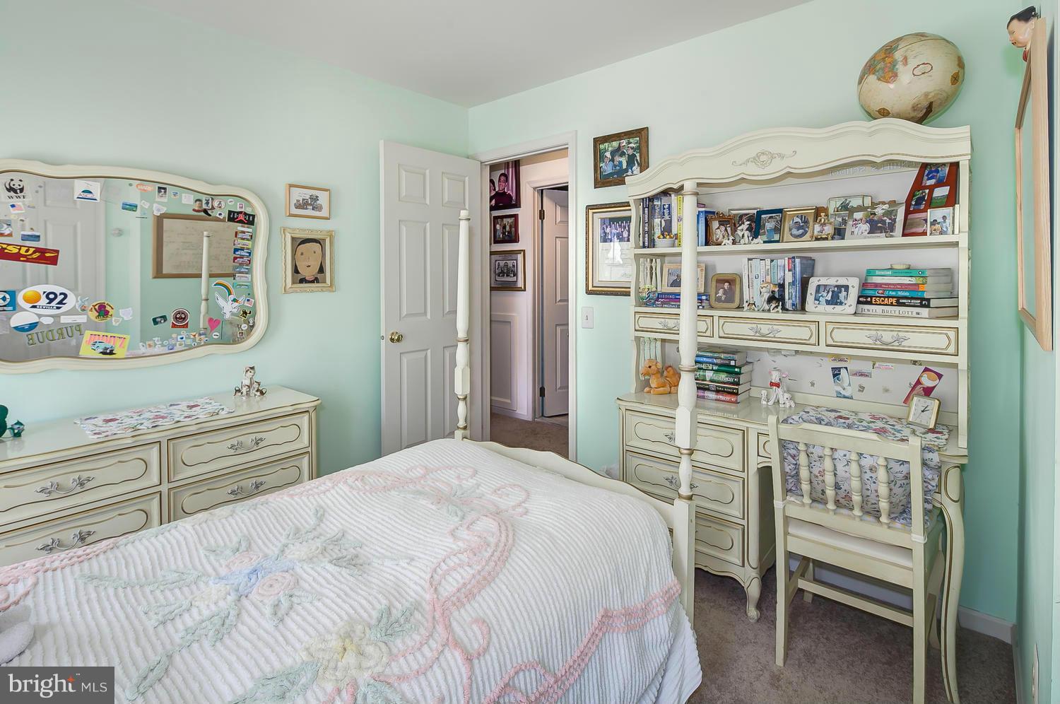 13912 Riding Loop Drive North Potomac, MD 20878 - Photo 21 of 30 Bedroom