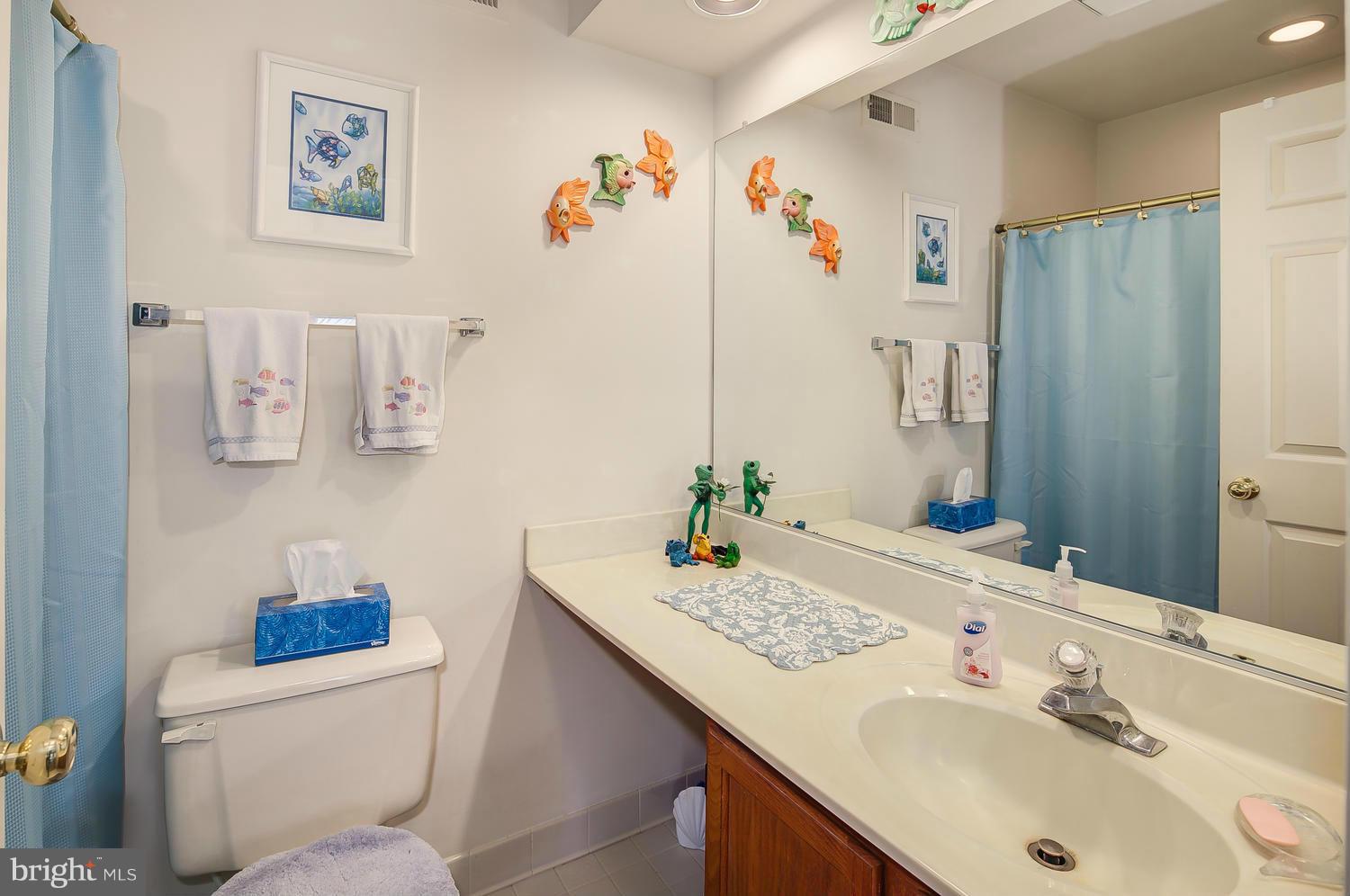 13912 Riding Loop Drive North Potomac, MD 20878 - Photo 22 of 30 Bath