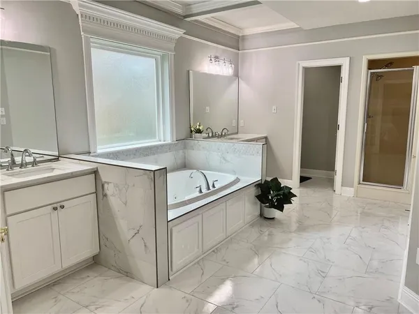 $565,000 | 31 Oak Alley Boulevard, Marrero, LA 70072