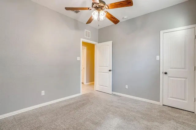 $350,000 | 621 Daniel Drive, Burleson, TX 76028