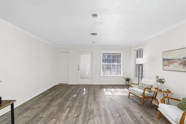 $4,500 | 3536 Suffolk Drive, Fort Worth, TX 76109