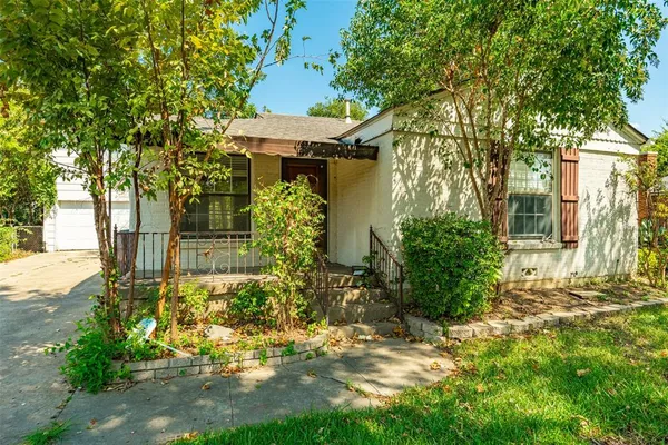 $4,500 | 3536 Suffolk Drive, Fort Worth, TX 76109