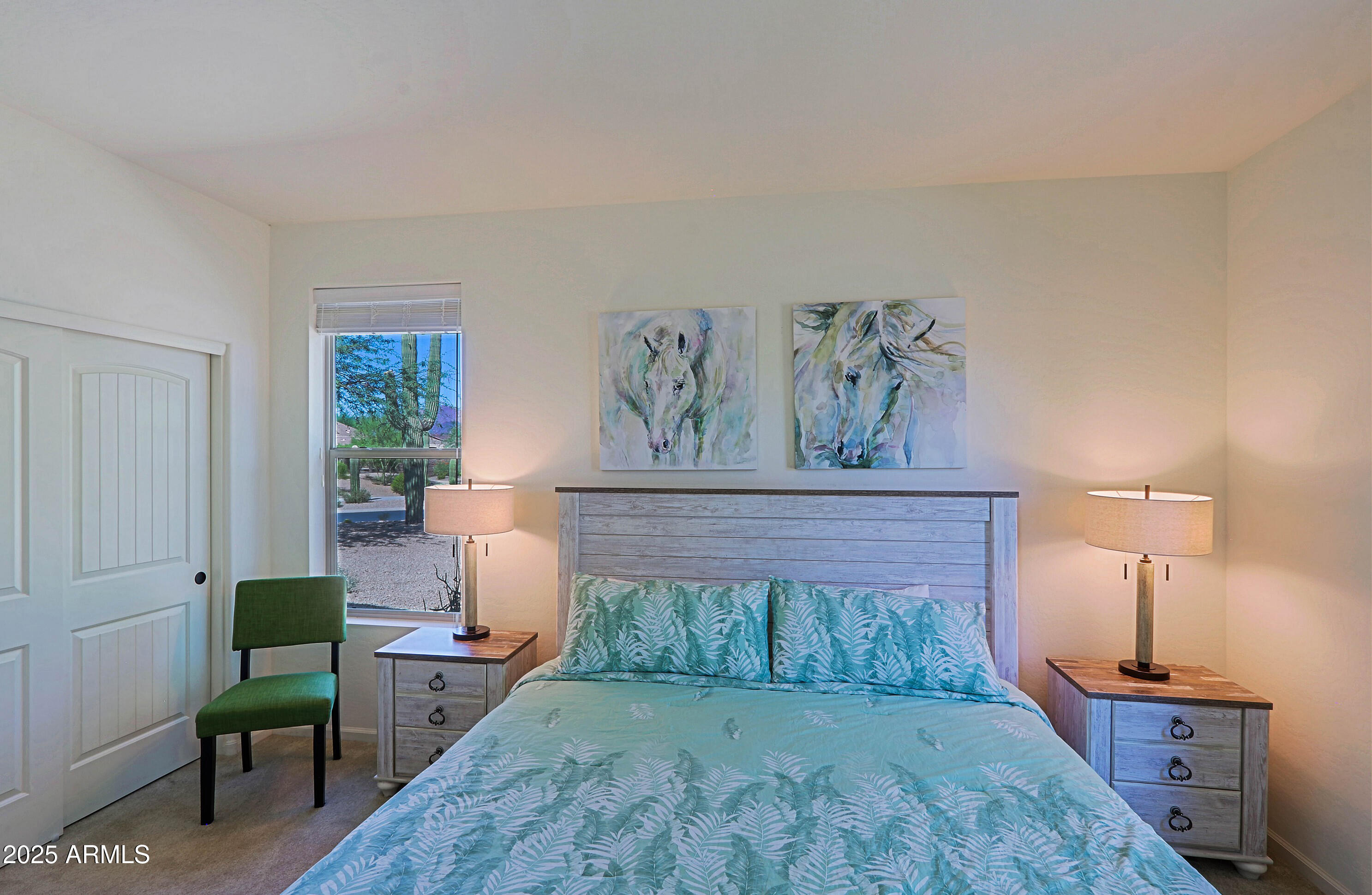 18004 East Silver Sage Lane Rio Verde, AZ 85263 - Photo 37 of 92 a bed room with a bed and a lamp