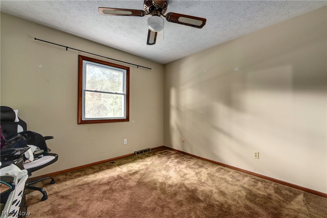 445 Deidrick Road Kent, OH 44240 - Photo 21 of 35