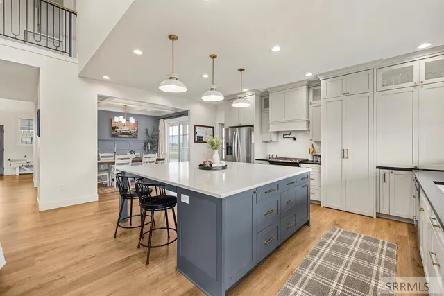 $799,950 | 3060 East 670 North, Roberts, ID 83444