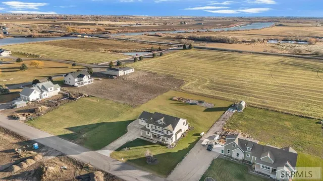 $799,950 | 3060 East 670 North, Roberts, ID 83444