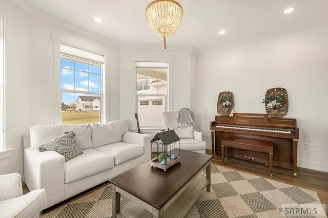 $799,950 | 3060 East 670 North, Roberts, ID 83444