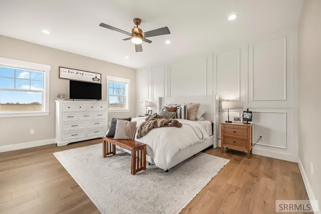 $799,950 | 3060 East 670 North, Roberts, ID 83444