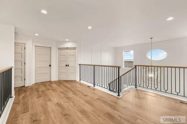 $799,950 | 3060 East 670 North, Roberts, ID 83444