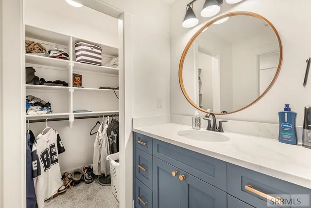 $799,950 | 3060 East 670 North, Roberts, ID 83444