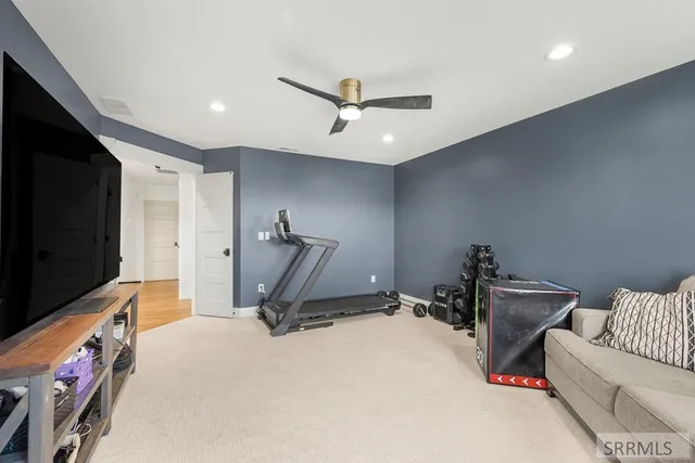 $799,950 | 3060 East 670 North, Roberts, ID 83444