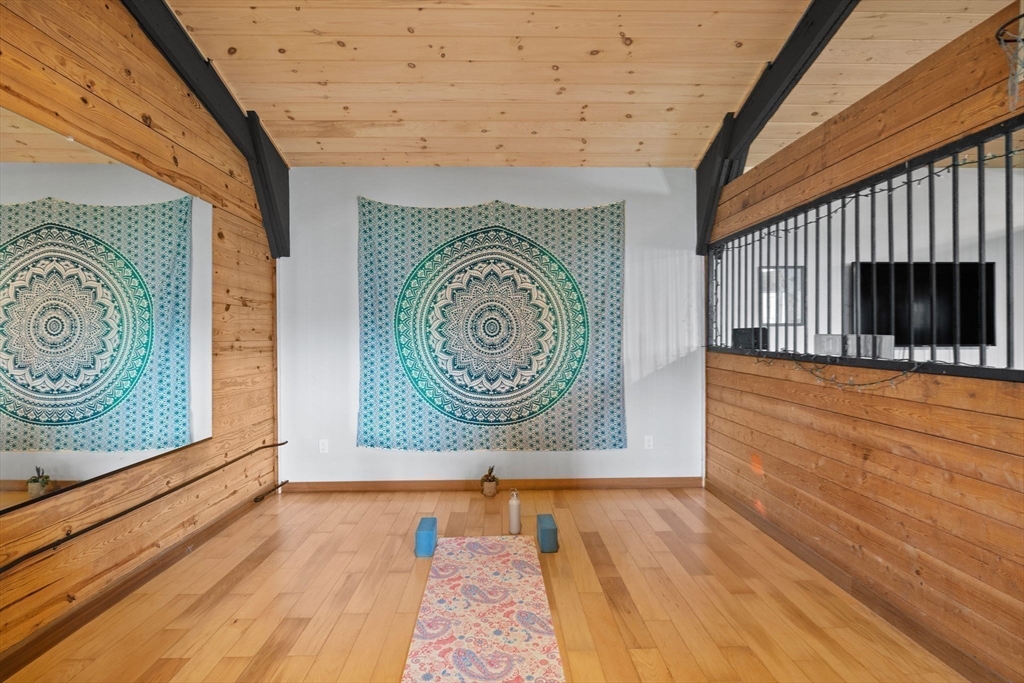 52 Pineswamp Road Ipswich, MA 01938 - Photo 27 of 41