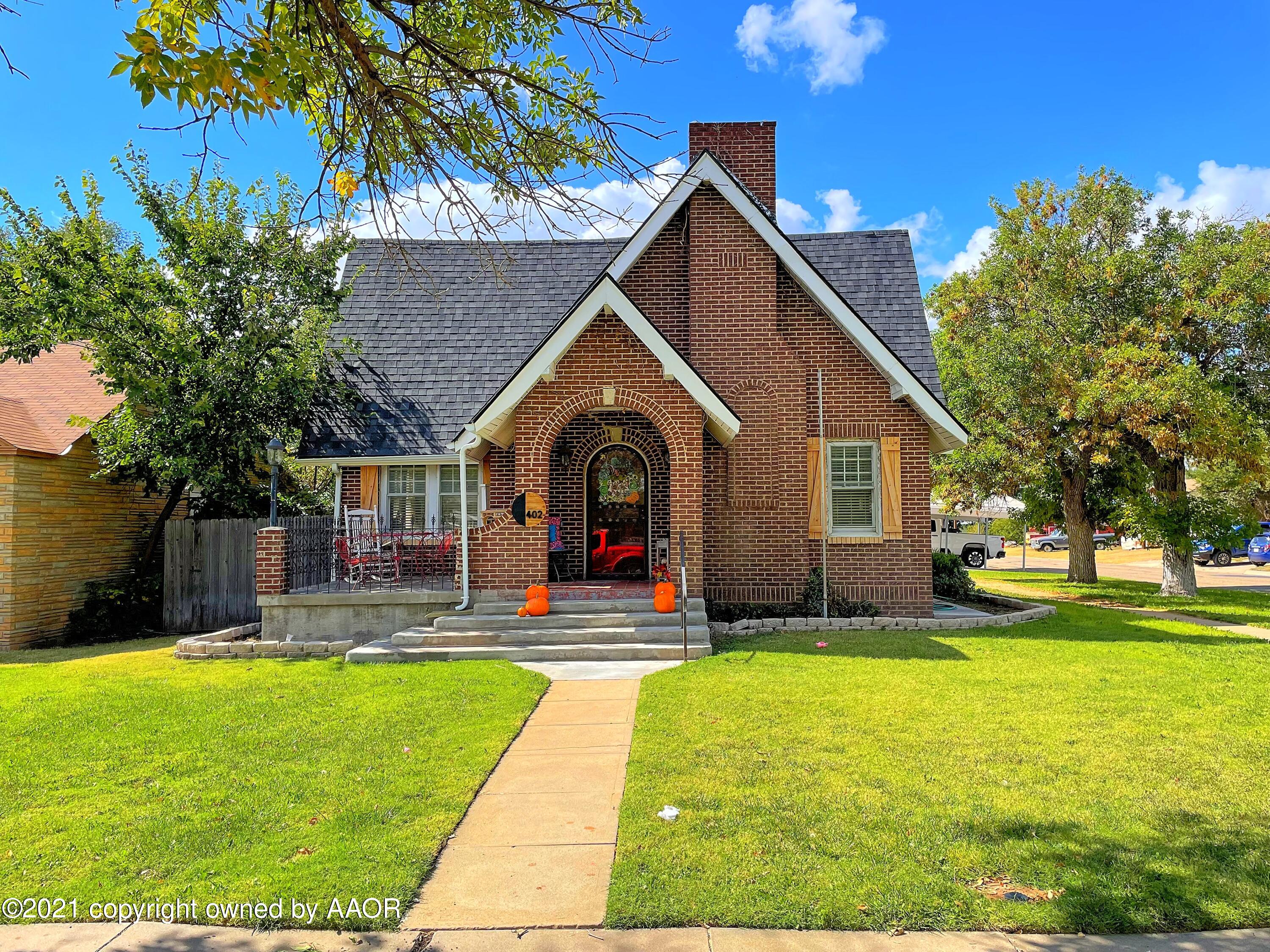 402 South Colgate Street Perryton, TX 79070 - Photo 2 of 24 402 front 2