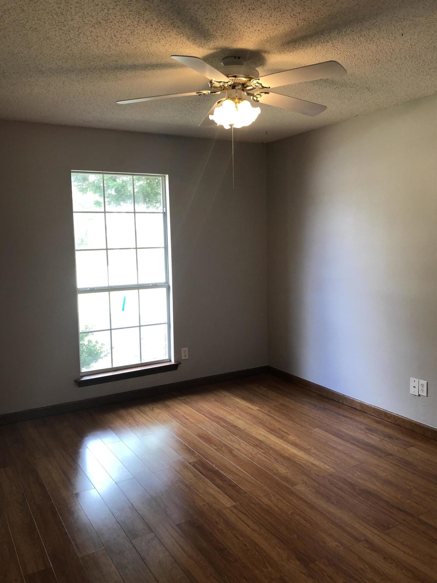 8 Holly Road Crestview, FL 32539 - Photo 14 of 22 Additional Bedroom