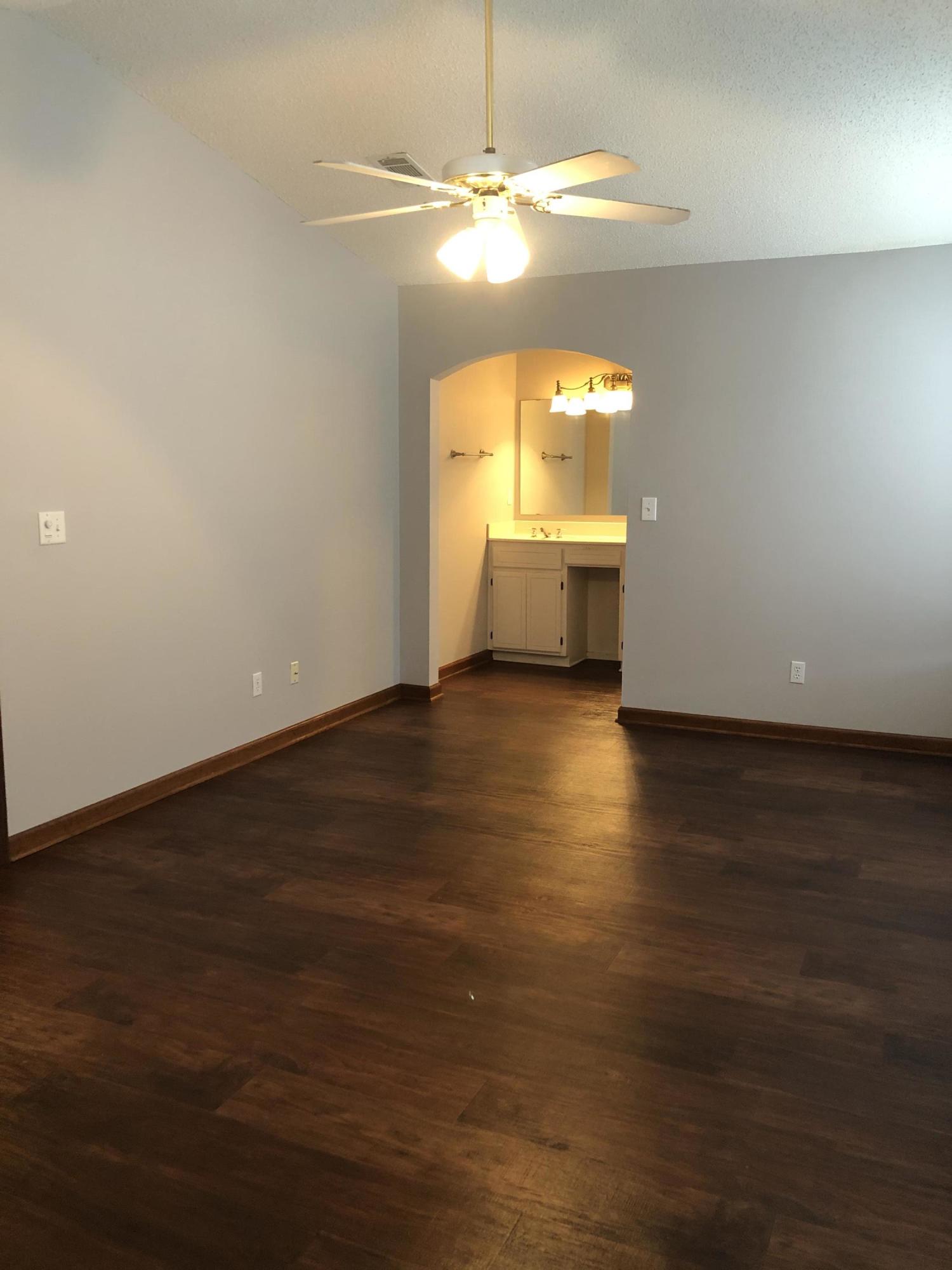8 Holly Road Crestview, FL 32539 - Photo 9 of 22 Master Bedroom