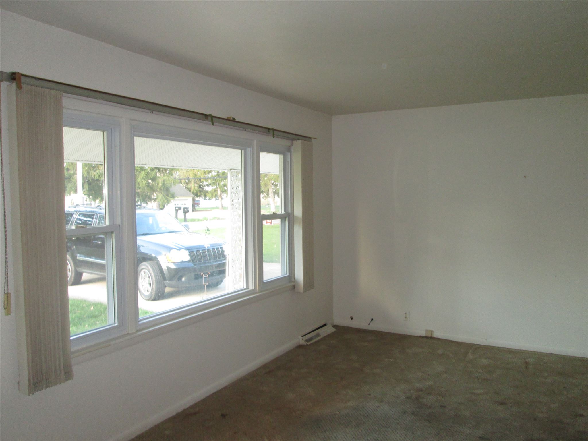 4704 West Petty Road Muncie, IN 47304 - Photo 9 of 14