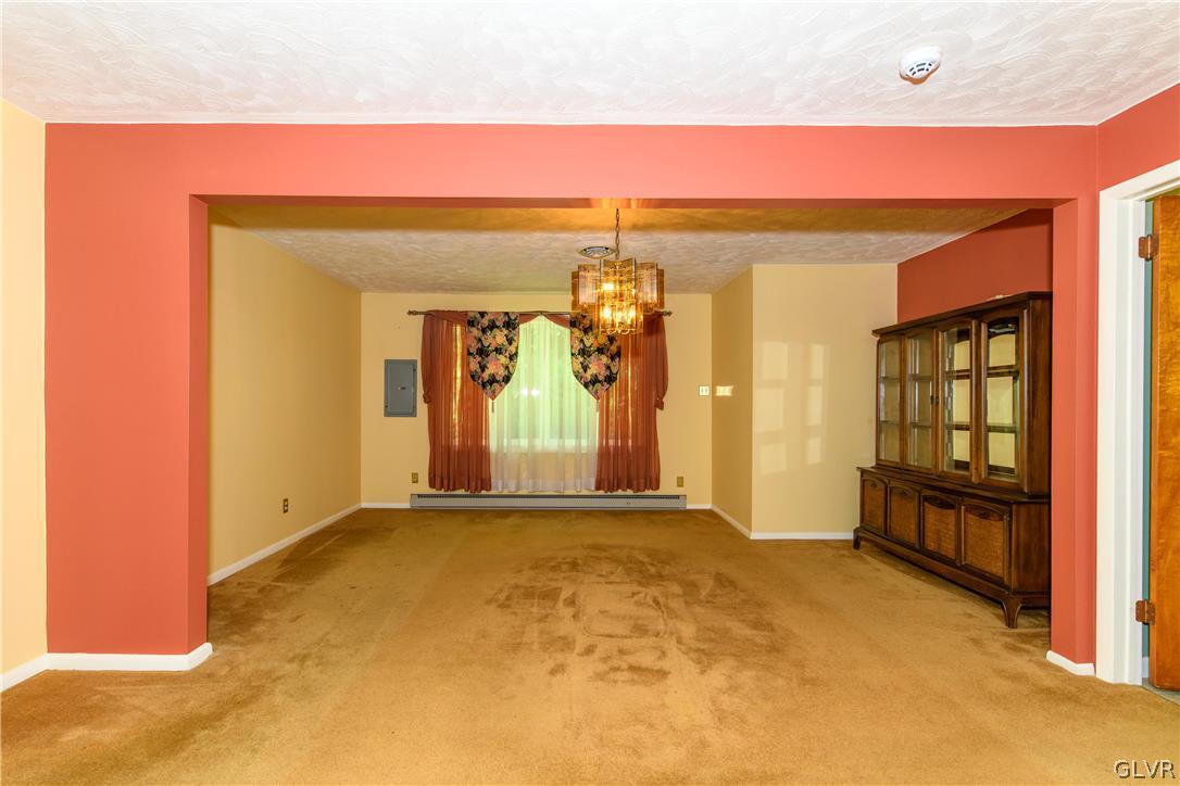 405 Moorestown Drive Bath, PA 18014 - Photo 22 of 50