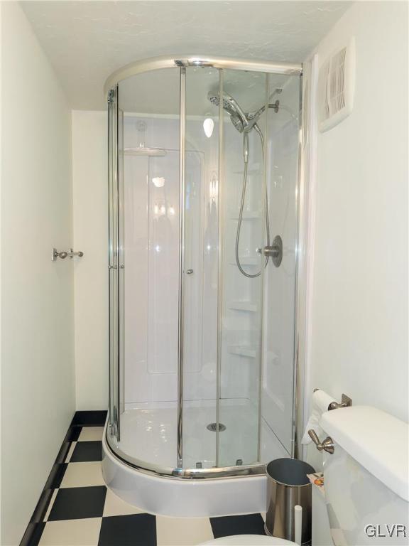 405 Moorestown Drive Bath, PA 18014 - Photo 34 of 50