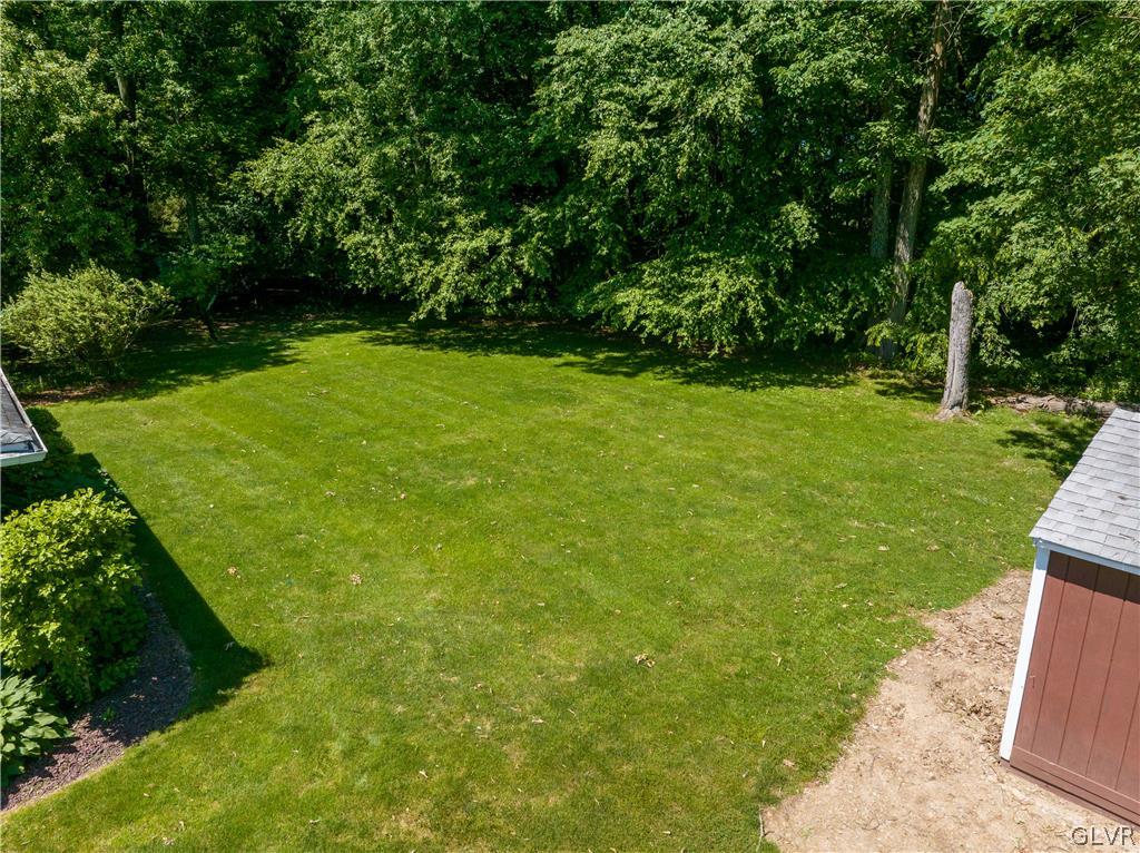 405 Moorestown Drive Bath, PA 18014 - Photo 47 of 50