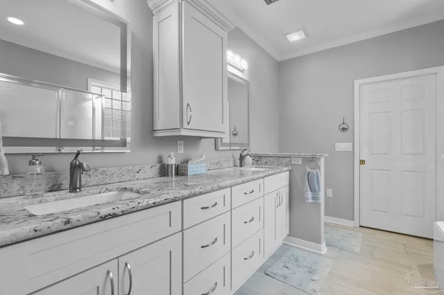 $450,000 | 4062 Oak Pointe Drive, Gulf Breeze, FL 32563