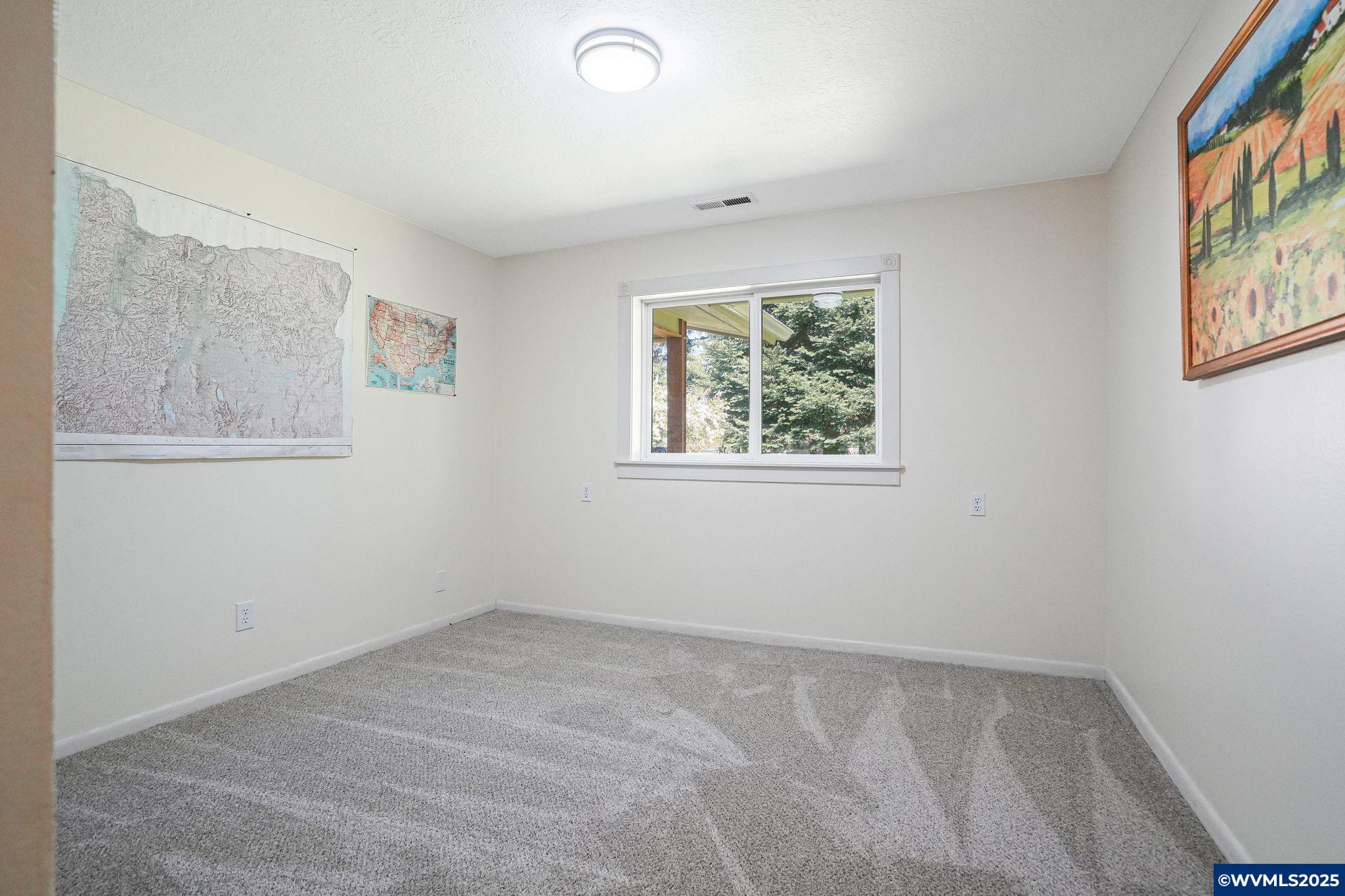 6472 Macleay Road Southeast Salem, OR 97317 - Photo 17 of 49 Gallery Image 17
