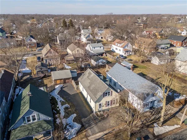 $205,000 | 124 7th Avenue, North Tonawanda, NY 14120