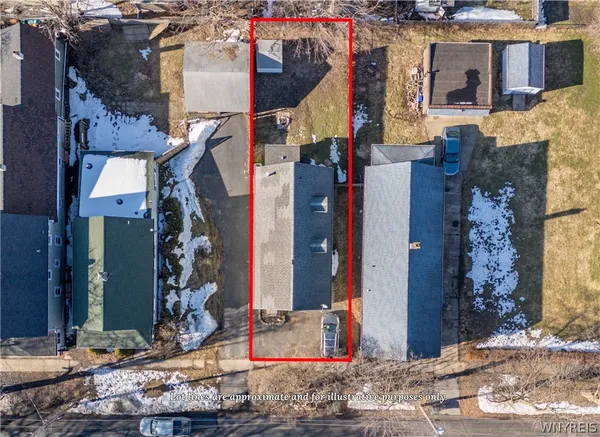 $205,000 | 124 7th Avenue, North Tonawanda, NY 14120